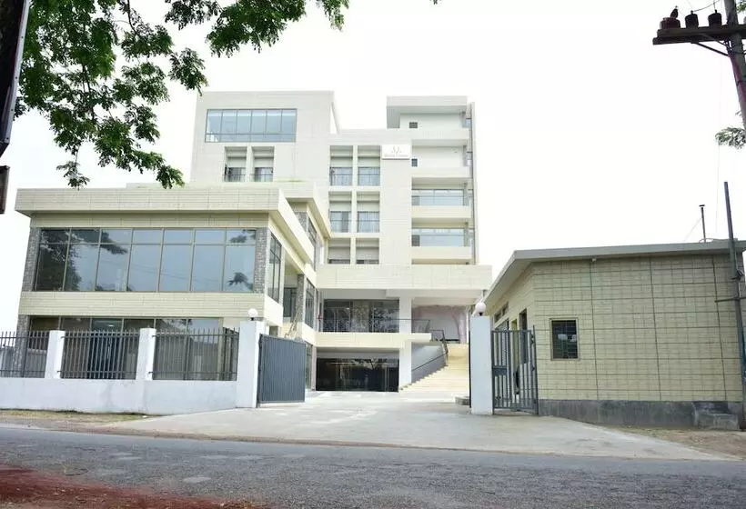 هتل Divine Center