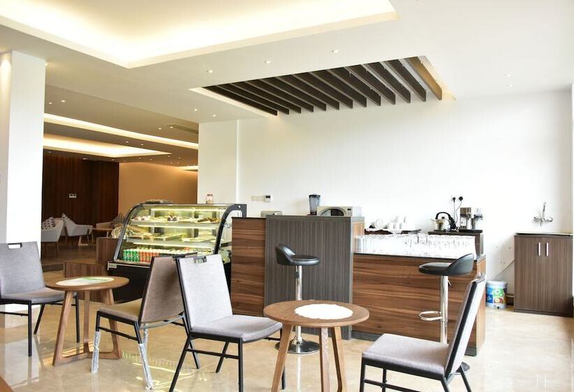 هتل Divine Center