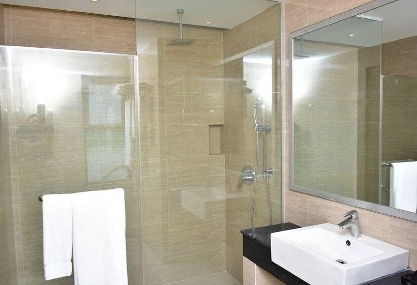 هتل Divine Center