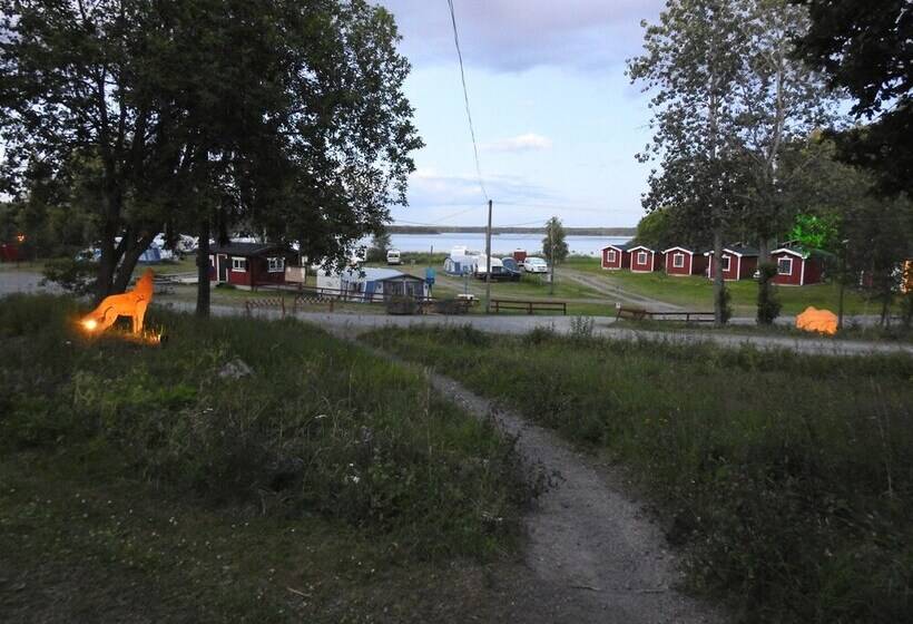 בית מלון כפרי Falkudden Camping
