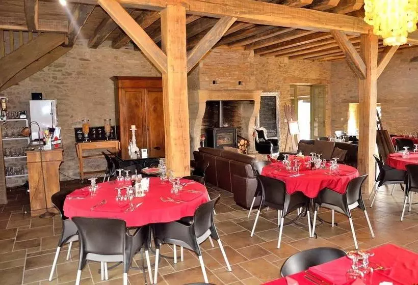 ホテル Hostellerie La Bergerie Des Chapelles