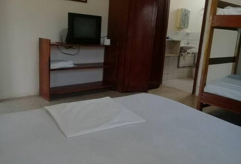 Hotel Hostería Pura Vida