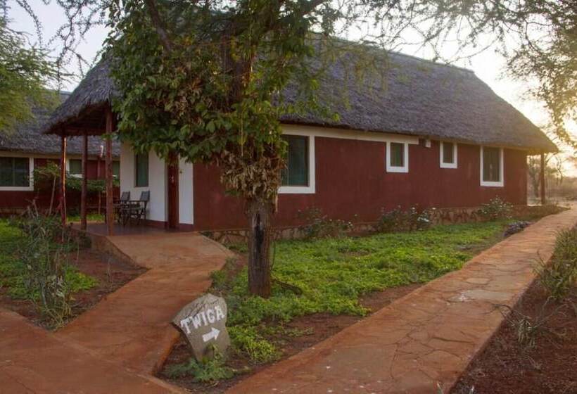 Hotel Lake Jipe Eco Lodge