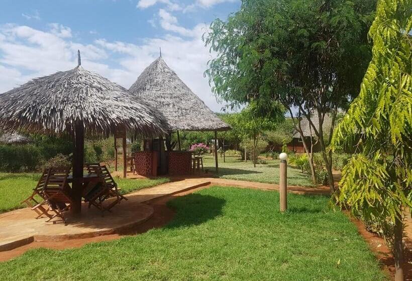 Hotel Lake Jipe Eco Lodge