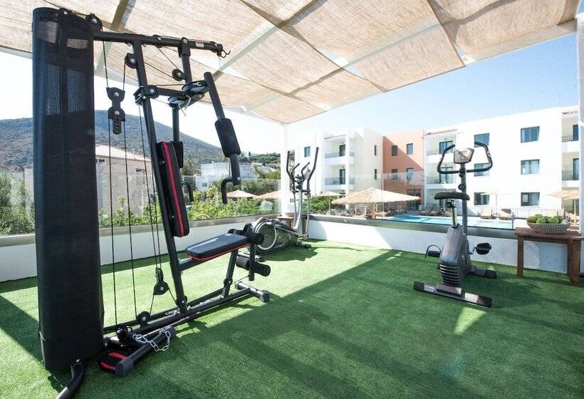 هتل Mitos Village