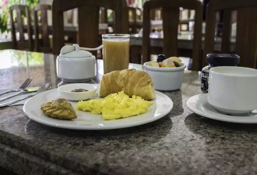 Hotelli Palmar Del Río Premium