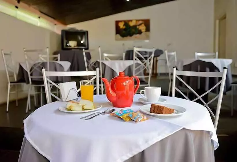 ホテル Pousada Jaguariuna