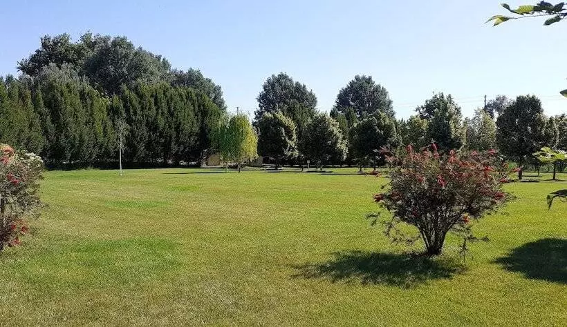 Maaseutuhotelli Corte Roeli