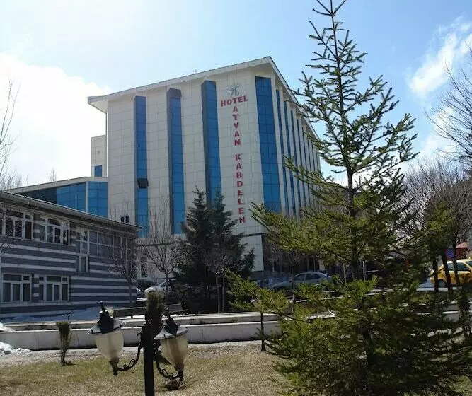 Hotelli Tatvan Kardelen