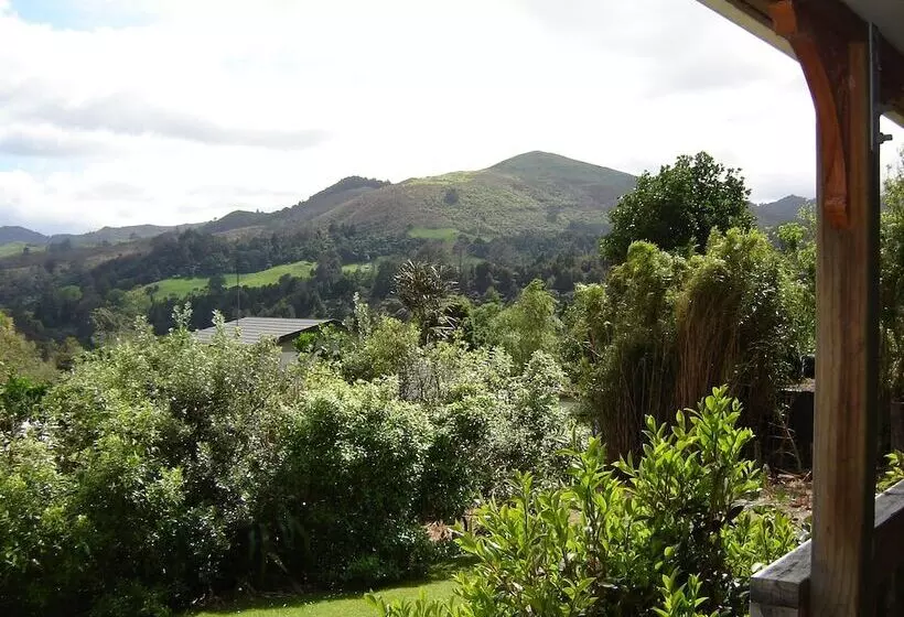 Karangahake Gold  N Views Cottage