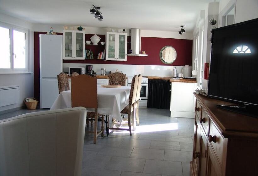 بنسيون Aux Trésors D Apolline