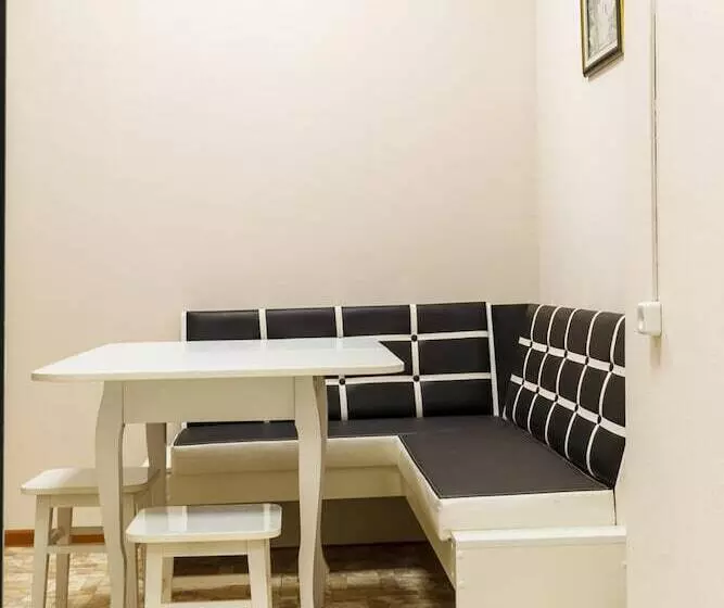 Majatalo Guesthouse Nadezhda