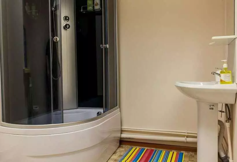 Majatalo Guesthouse Nadezhda