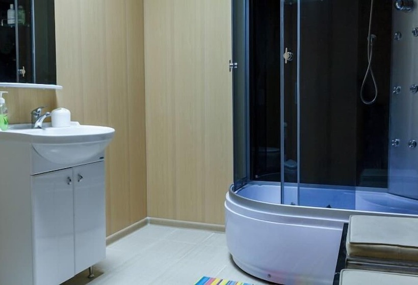 ペンション Guesthouse Nadezhda