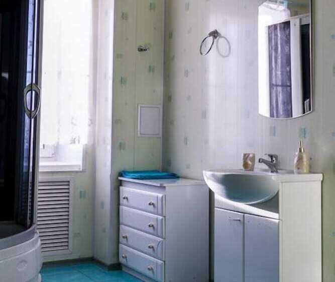 ペンション Guesthouse Nadezhda