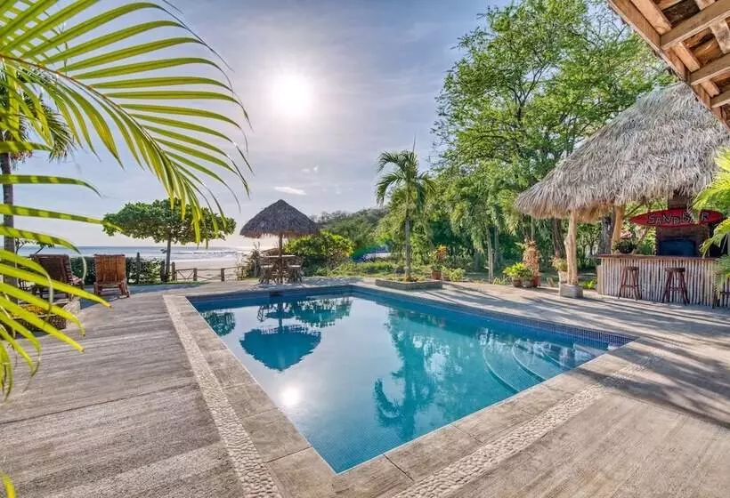 Majatalo La Veranera Guest House