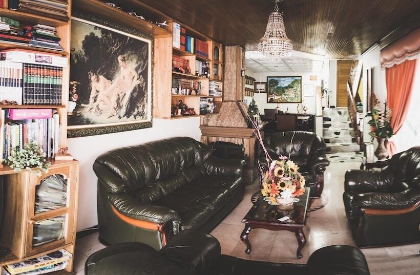 膳宿费 Pozo De Donato