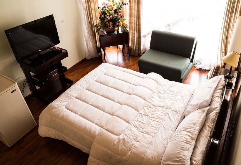 膳宿费 Pozo De Donato