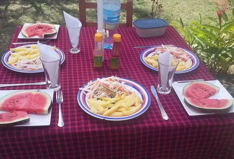 ペンション Ukerewe Cultural Tourism Homestay
