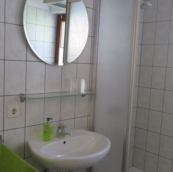 ペンション Unterkunft Allendorf Eder