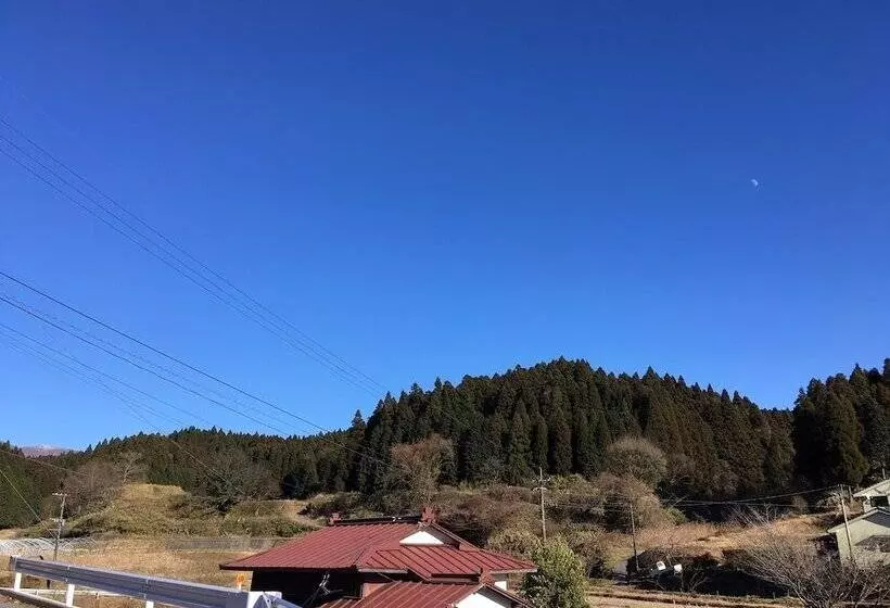 旅館 Okuaso No Yado Yamanami