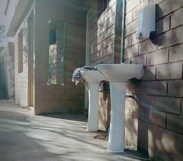 Yaalir At Mu   Hostel