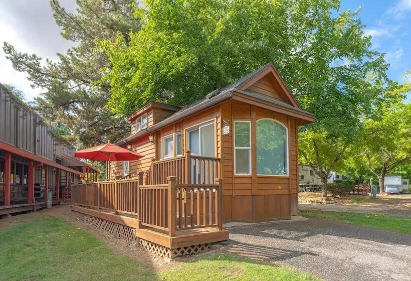 49 Er Village Rv Resort