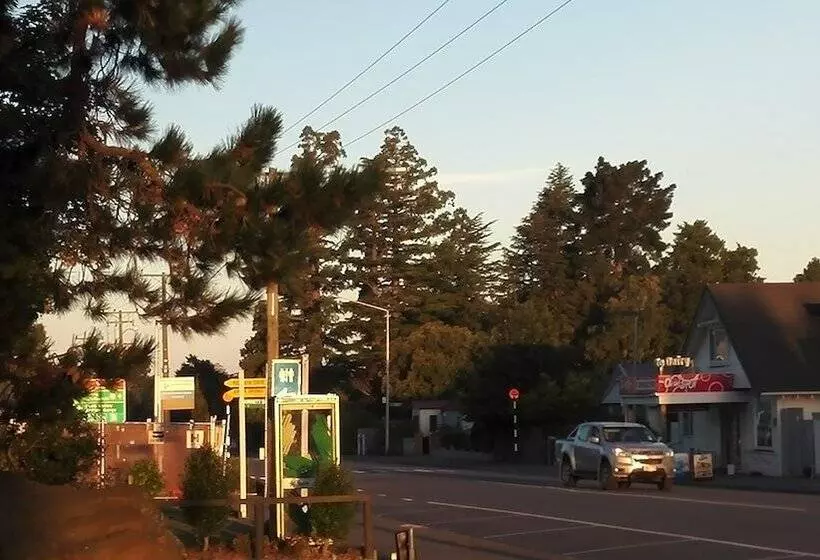 Retkeilymaja Oxford Queenette Backpackers