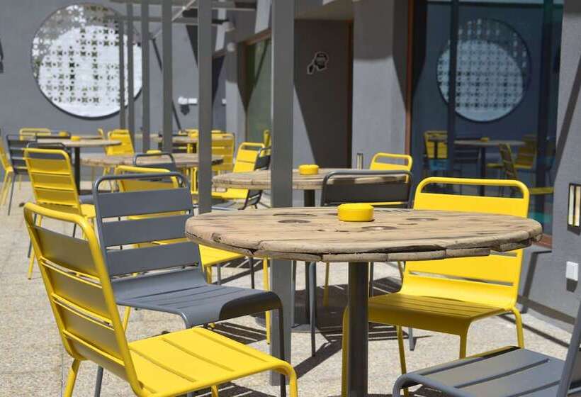 Amistat Island Hostel Ibiza Albergue Juvenil