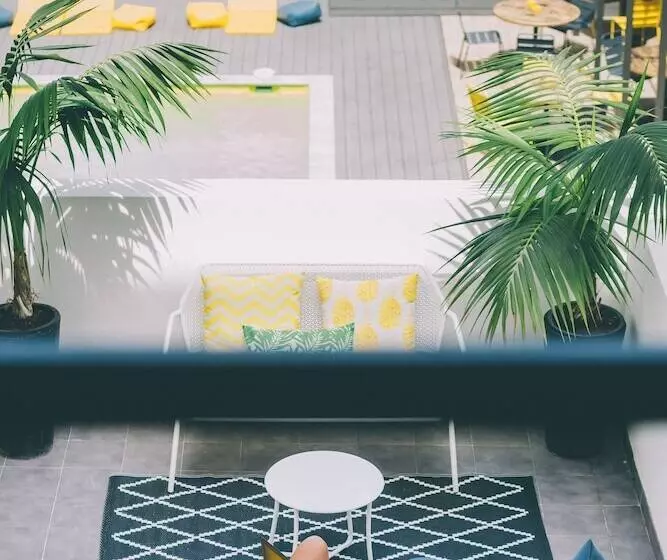 Amistat Island Hostel Ibiza   Albergue Juvenil