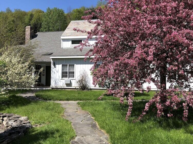 צימר Inn At Silver Maple Farm