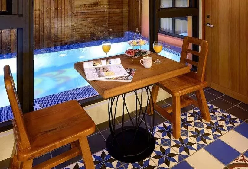 تختخواب و صبحانه Moon Star Villa