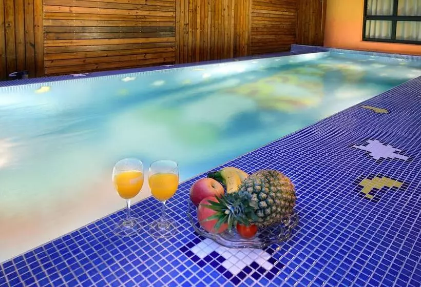 تختخواب و صبحانه Moon Star Villa