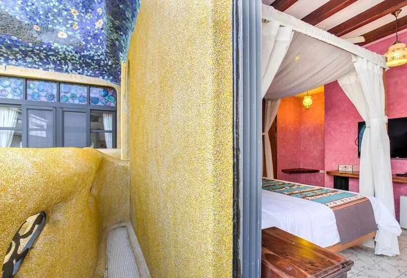 تختخواب و صبحانه Moon Star Villa
