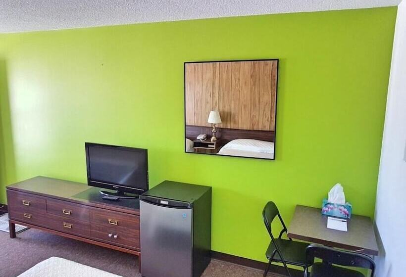 Elk Point Motel & Rv Park