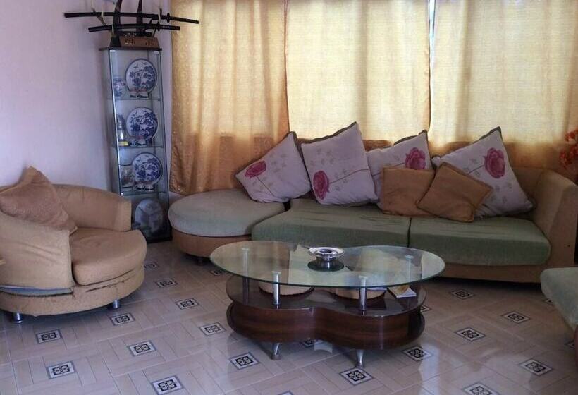 Hotel Aizawa Beach Resort