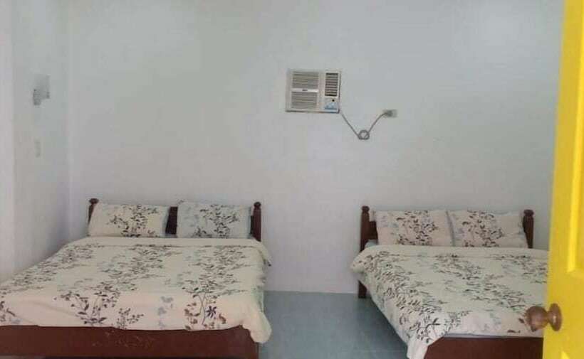 Hotel Aizawa Beach Resort