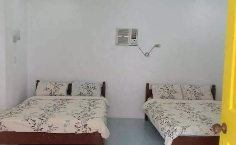 Hotelli Aizawa Beach Resort