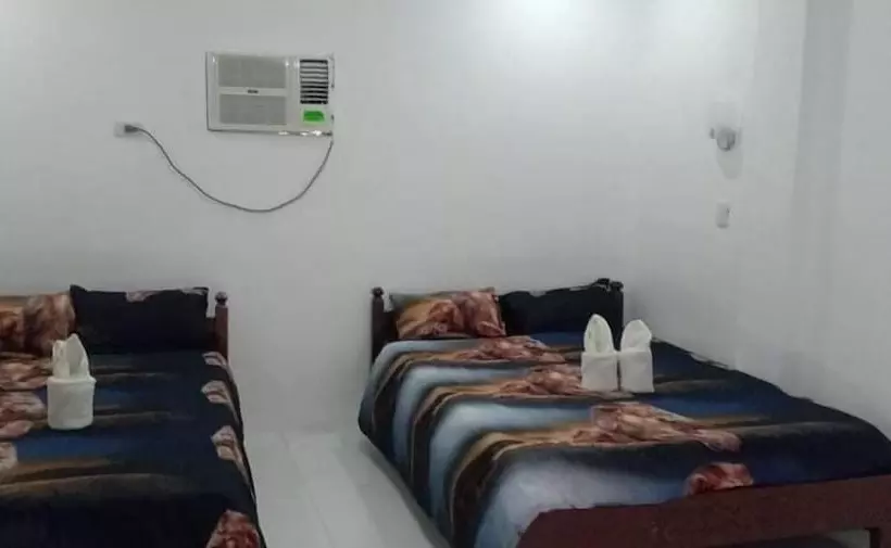 Hotelli Aizawa Beach Resort