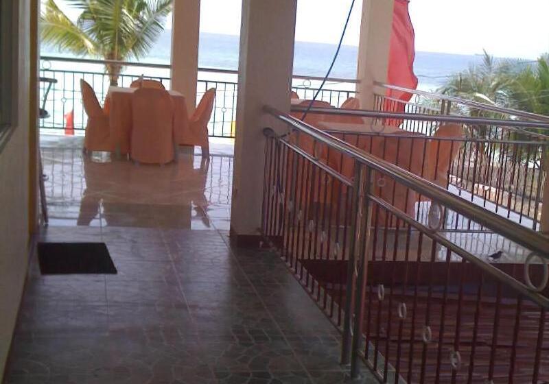 Hotel Aizawa Beach Resort