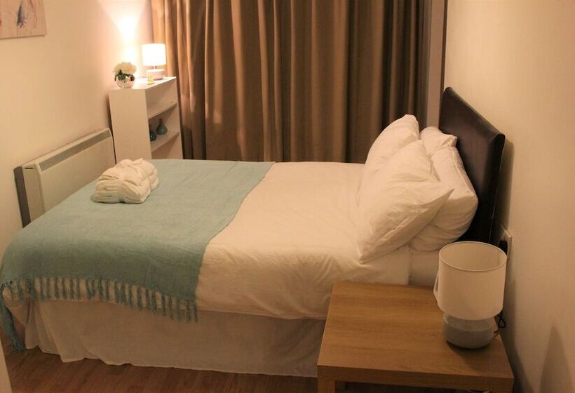 호텔 City Nq Apartments