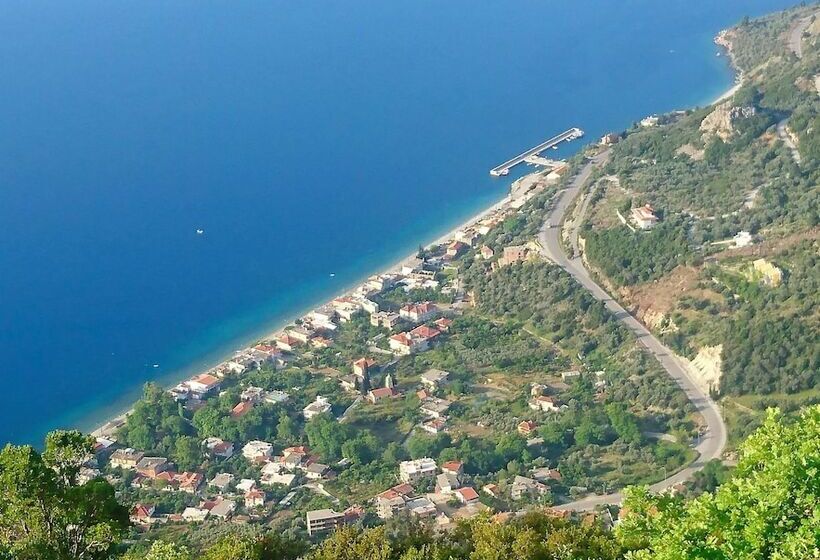 Hotel Kapougiati Studios