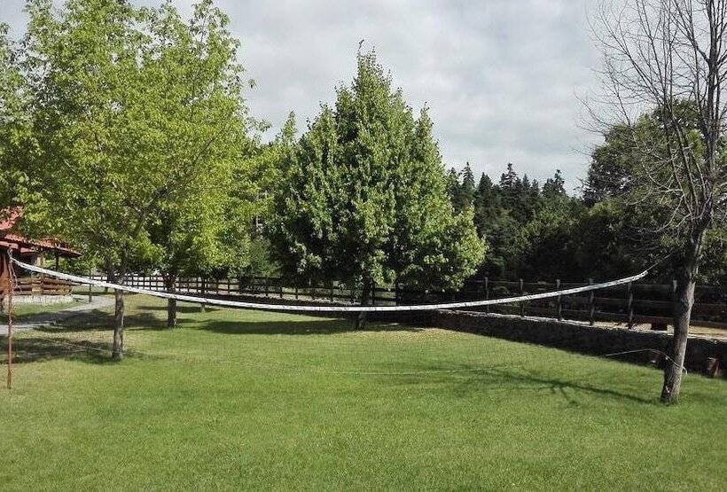 فندق Livadaki Village