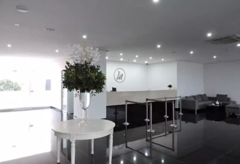 Hotelli Malibu