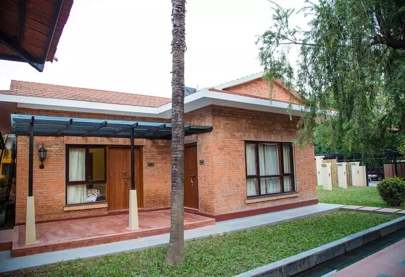 هتل Miraaya Wellness