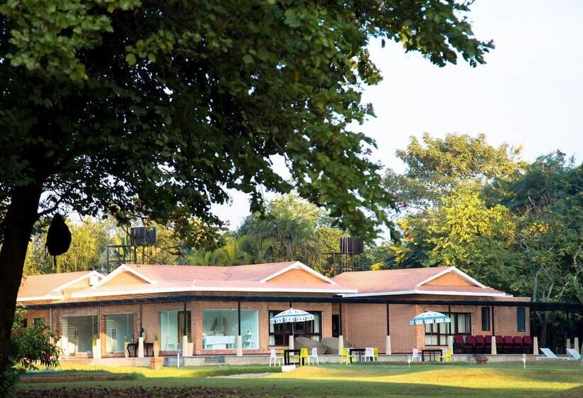 هتل Miraaya Wellness