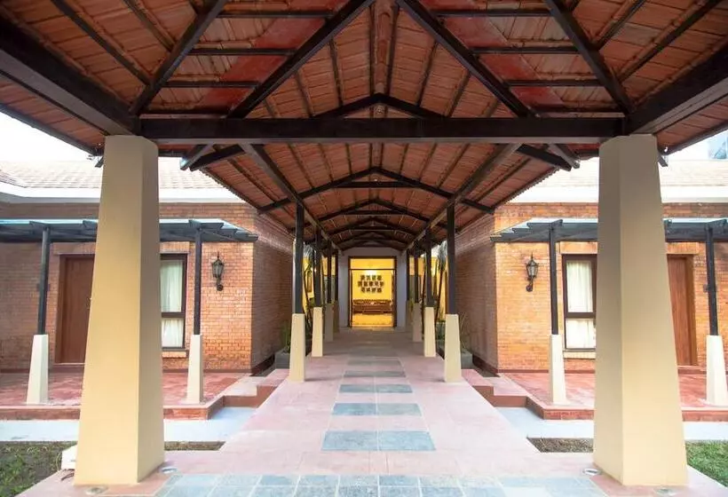 هتل Miraaya Wellness