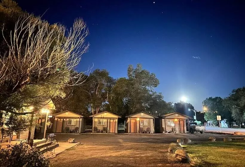 Hotelli Moosehead Lodge & Cabins