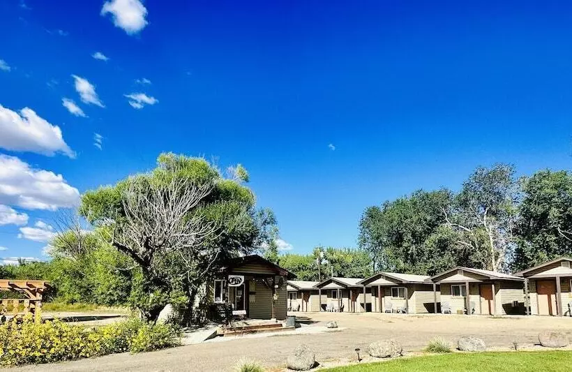 Hotelli Moosehead Lodge & Cabins