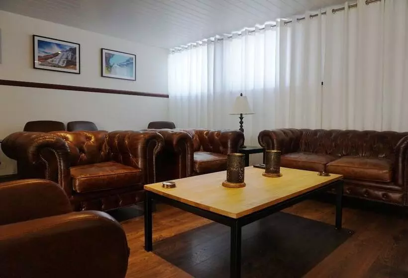 هتل The Northern Comfort Inn